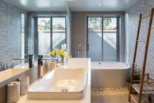 Phuket Villa Crystal Two-Bedroom Private Pool Villa מראה חיצוני תמונה